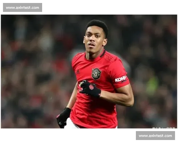 从商业运营到竞技格局的意甲足球联赛发展路径与可持续复兴全球影响分析