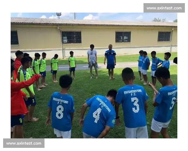 足球比赛换人规则全解析及最新变化解读 - 副本 (7) - 副本 - 副本 足球比赛换人规则全解析及最新变化解读 - 副本 (7) - 副本 - 副本