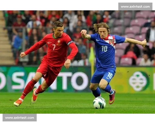 欧洲杯历史经典赛事回顾 盘点那些激动人心的瞬间与传奇对决 欧洲杯历史经典赛事回顾 盘点那些激动人心的瞬间与传奇对决