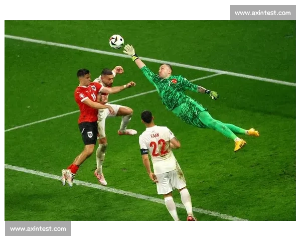 精彩足球赛事实时直播，为你带来全球比赛最新动态与精彩瞬间 - 副本